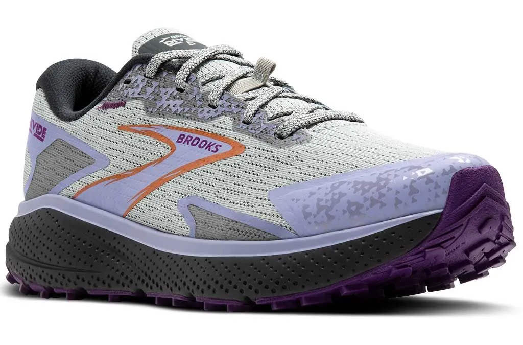 Brooks Women's Divide 5