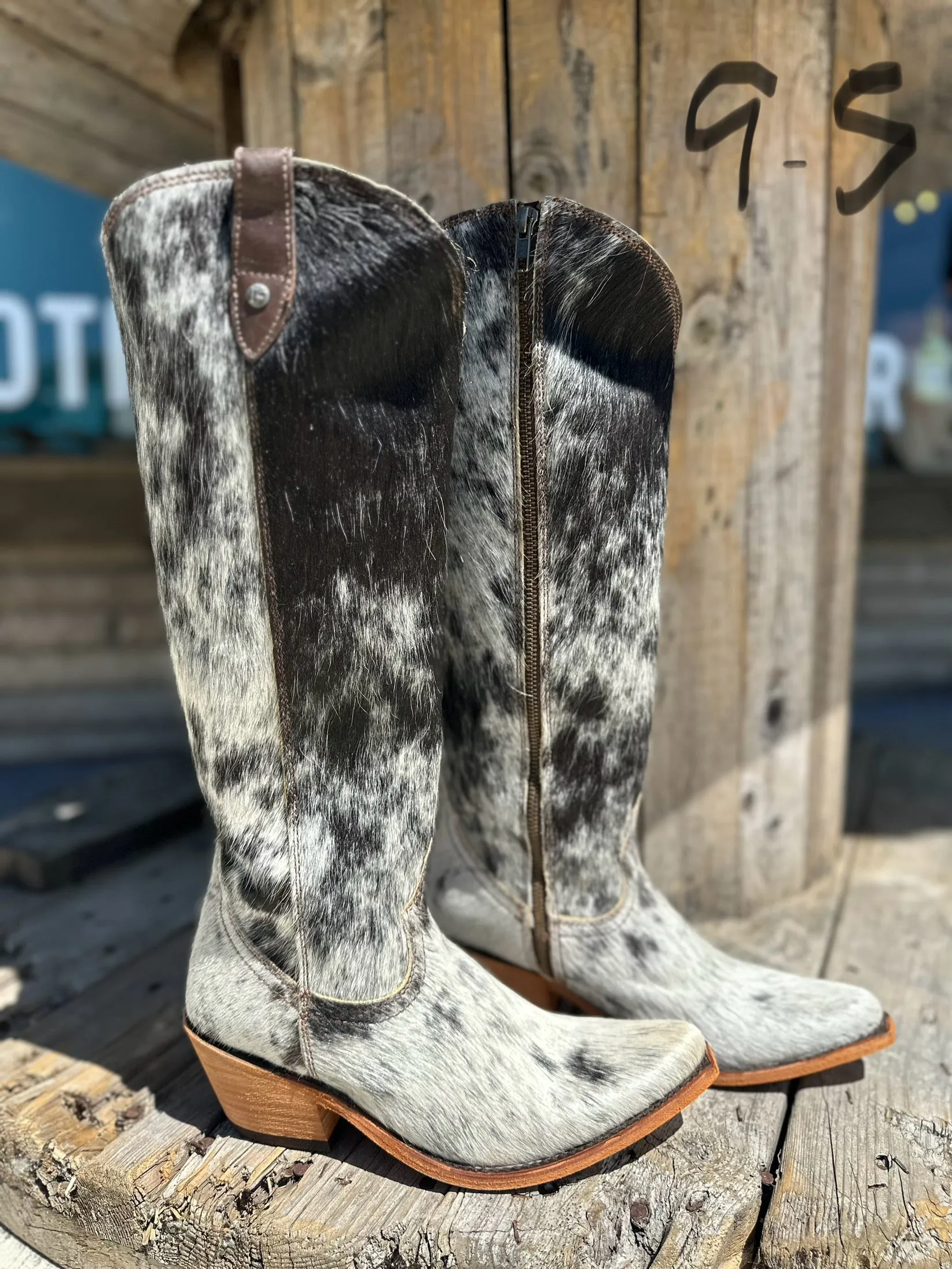 Liberty Black Ladies Pelo Granizo Blaco Cafe Round Toe Boots
